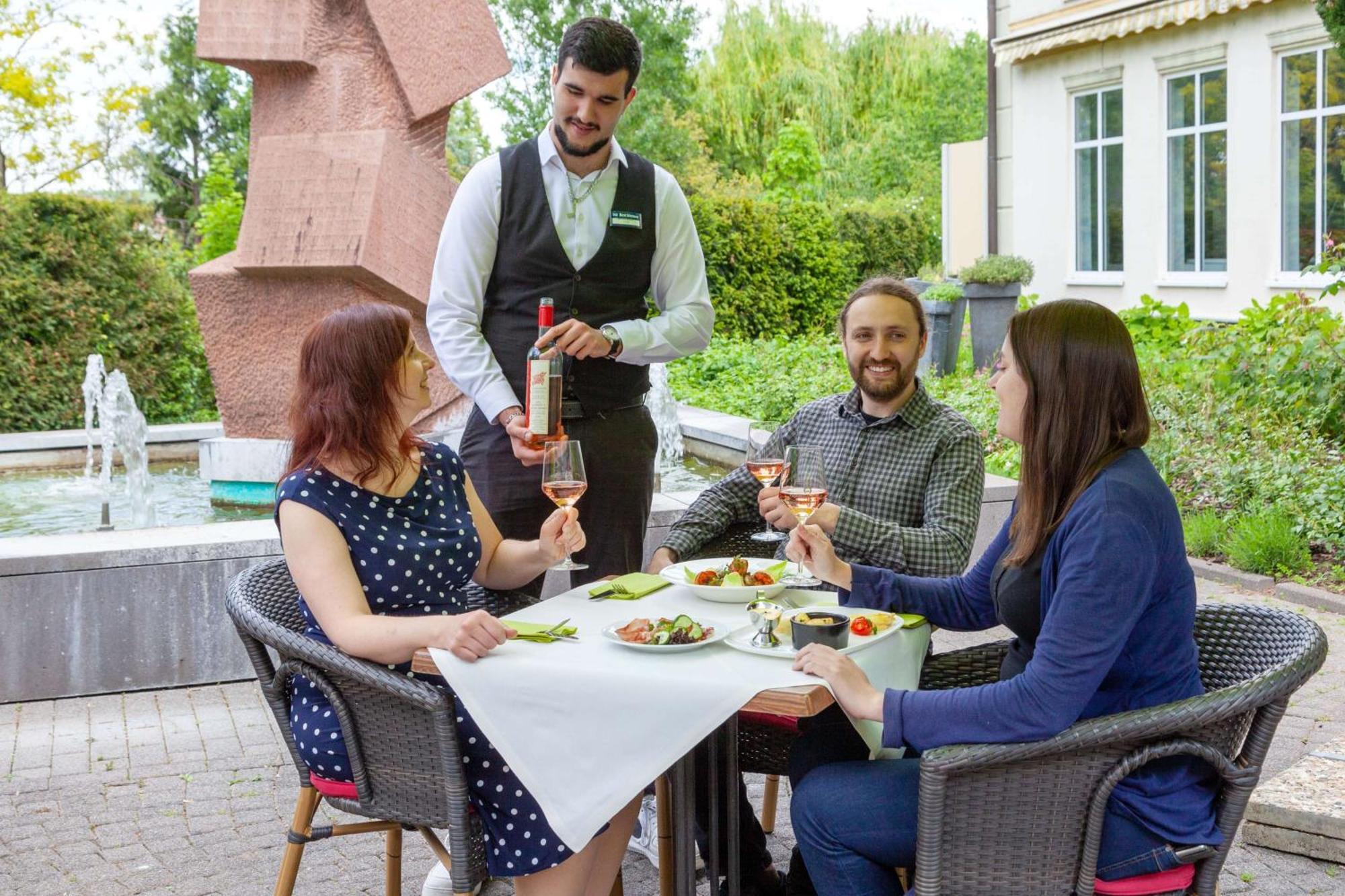 Best Western Wein- Und Parkhotel Nierstein Εξωτερικό φωτογραφία
